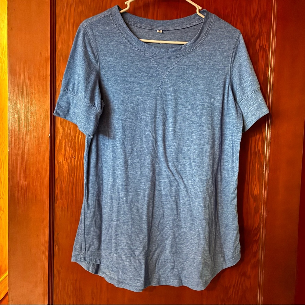 Women’s Size Small Blue Tee Shirt